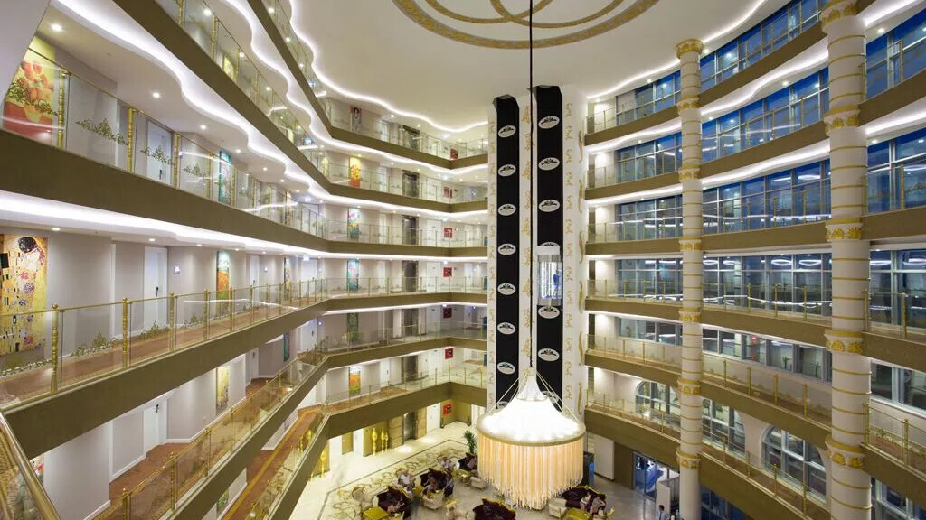 Water Side Resort & Spa 